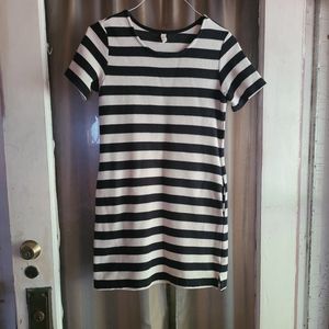 blk/wht summer mini dress